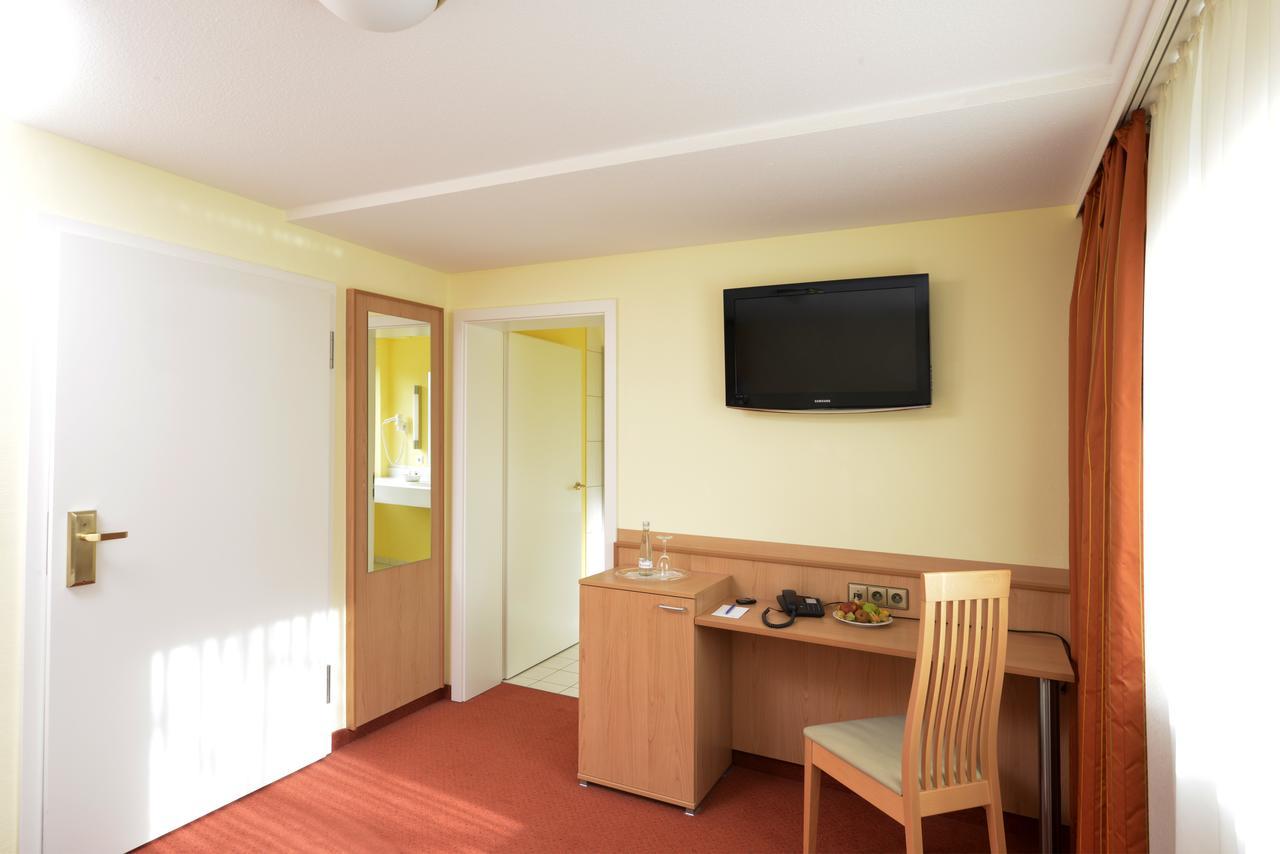 Hotel Sonne Eintracht Kg Achern Buitenkant foto