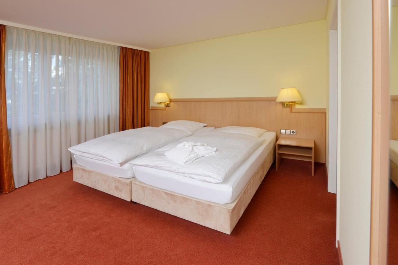 Hotel Sonne Eintracht Kg Achern Buitenkant foto
